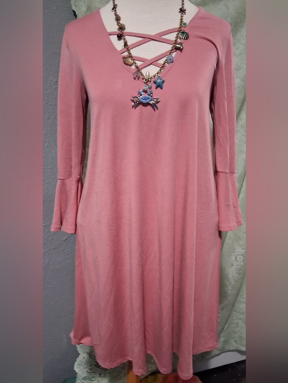 Alya Womens Pink Tunic Dress W/ Criss-Cross Neckline & 3/4 Bell Sleeves
